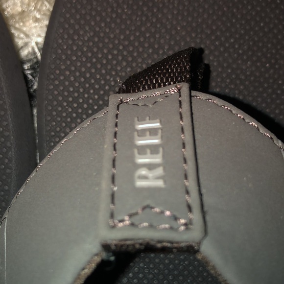 NWOT REEF MEN’S PHANTOM 11 FLIP FLOPS LIGTH WEIGHT main image 4